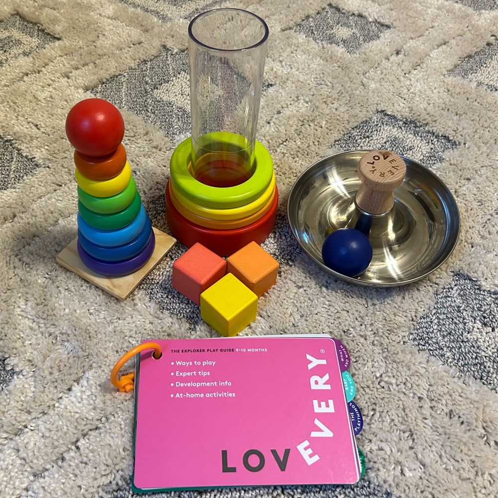 Lovevery 9-10 Months & Melissa & Doug Rainbow Stacker